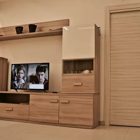 Villa Sabaudia Nyaraló