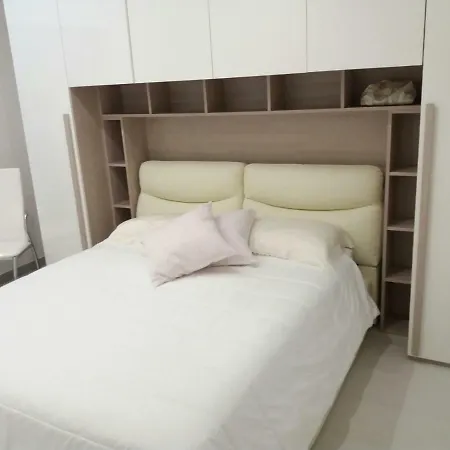 Villa Sabaudia * Sabaudia