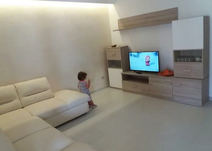 Villa Sabaudia Nyaraló *