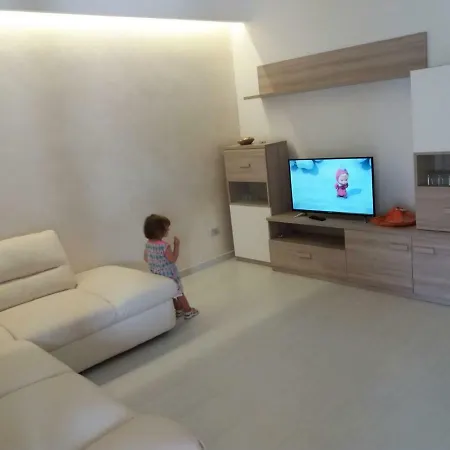 Villa Sabaudia Vakantiehuis *